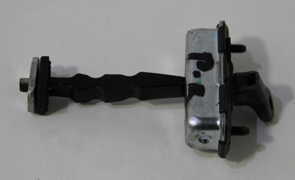 фото №1, Kia ceed 2 ii gt ограничитель дверь правых версия trzydrzwiowa