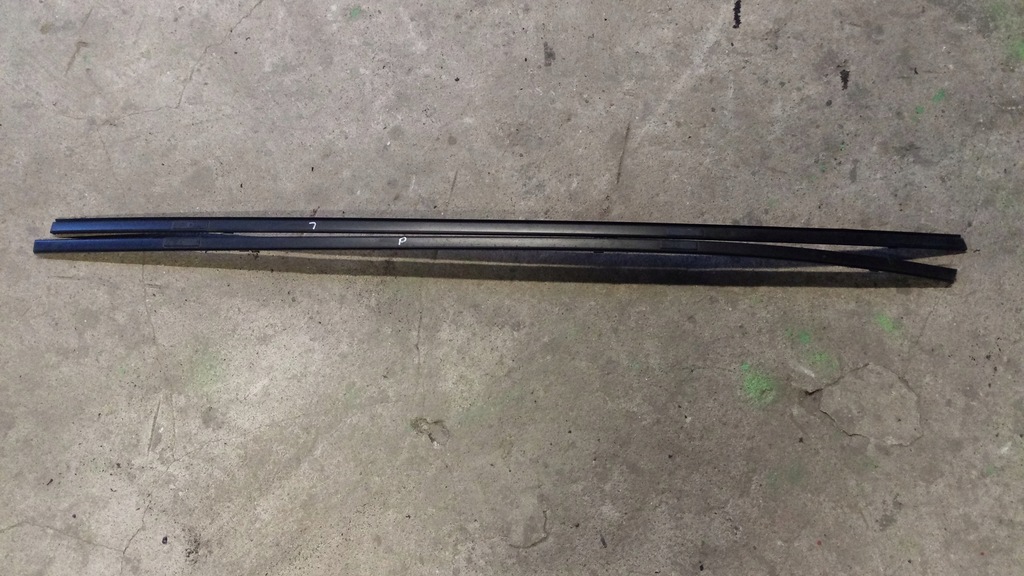 фото №1, Mazda 2 07-14 молдинг кровельная p l l 5d