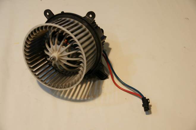 фото №7, Воздуходувка вентилятор porsche panamera 970 europa