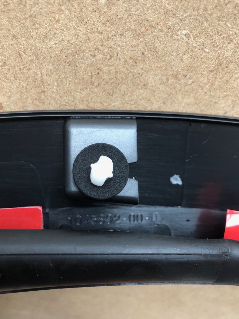 фото №5, Tesla x молдинг дверь задняя левая łuk расширитель арки 104589000e