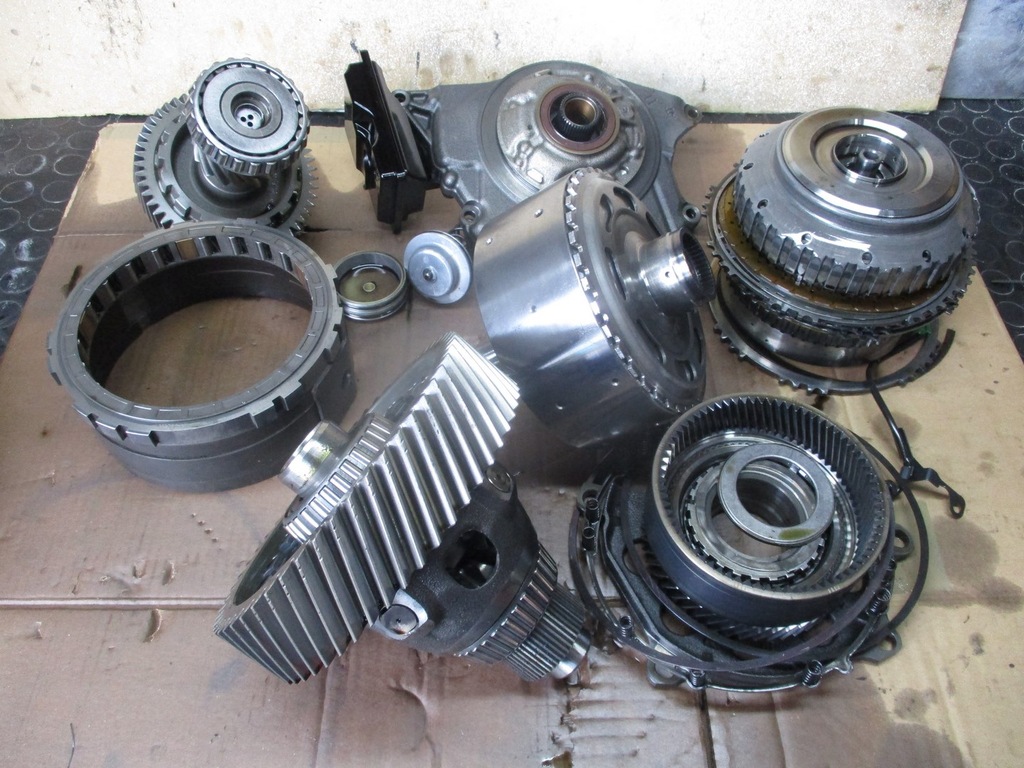 фото №1, Середина коробки range rover evoque 2.0i t